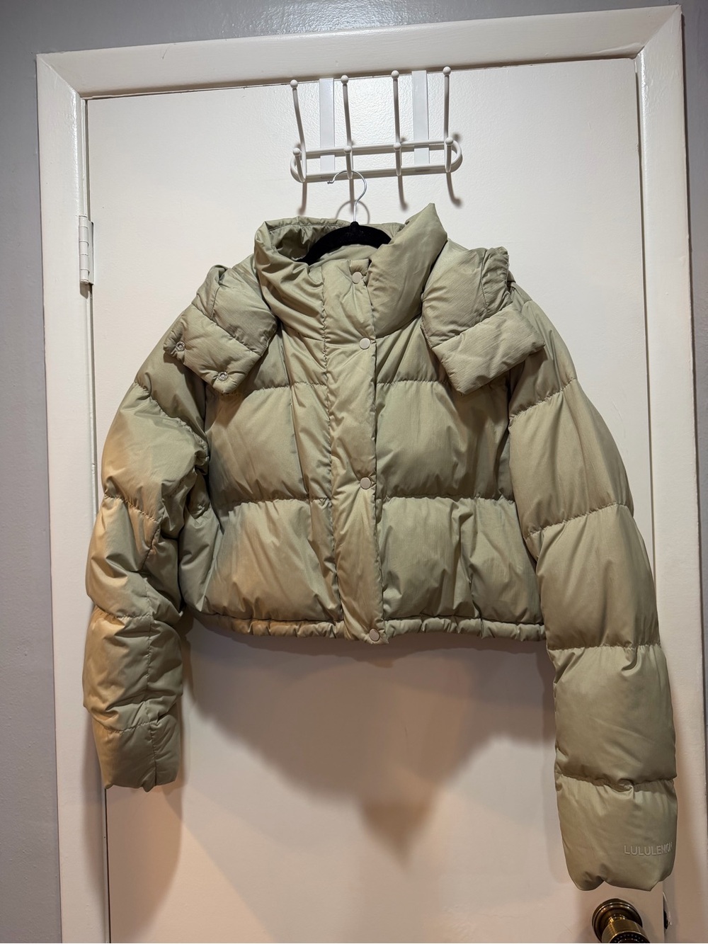 Lululemon Cropped Puffer Jacket - beige